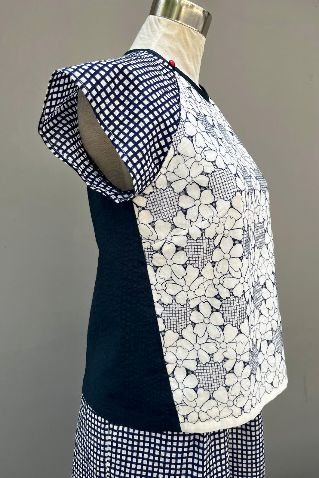 TP Amah Broderie Anglaise Floral [PRE-ORDER]