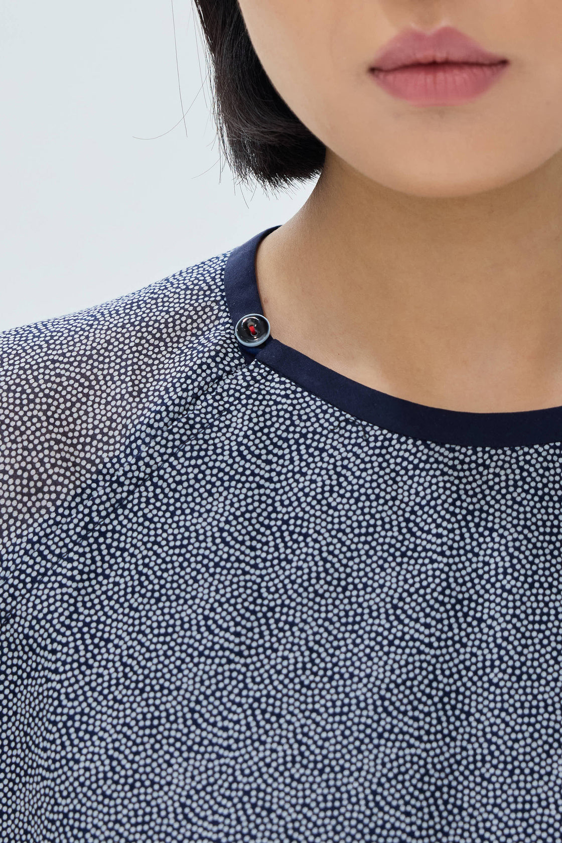 TP Amah Mod Trad Broderie Anglais [PRE-ORDER]