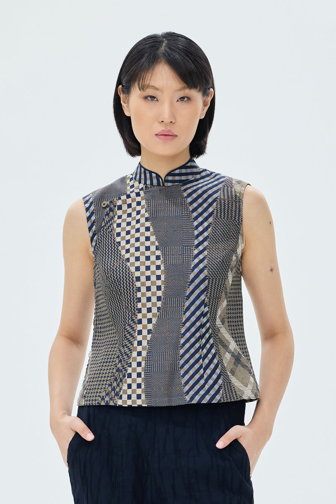 TP Classic Sleeveless [PRE-ORDER]