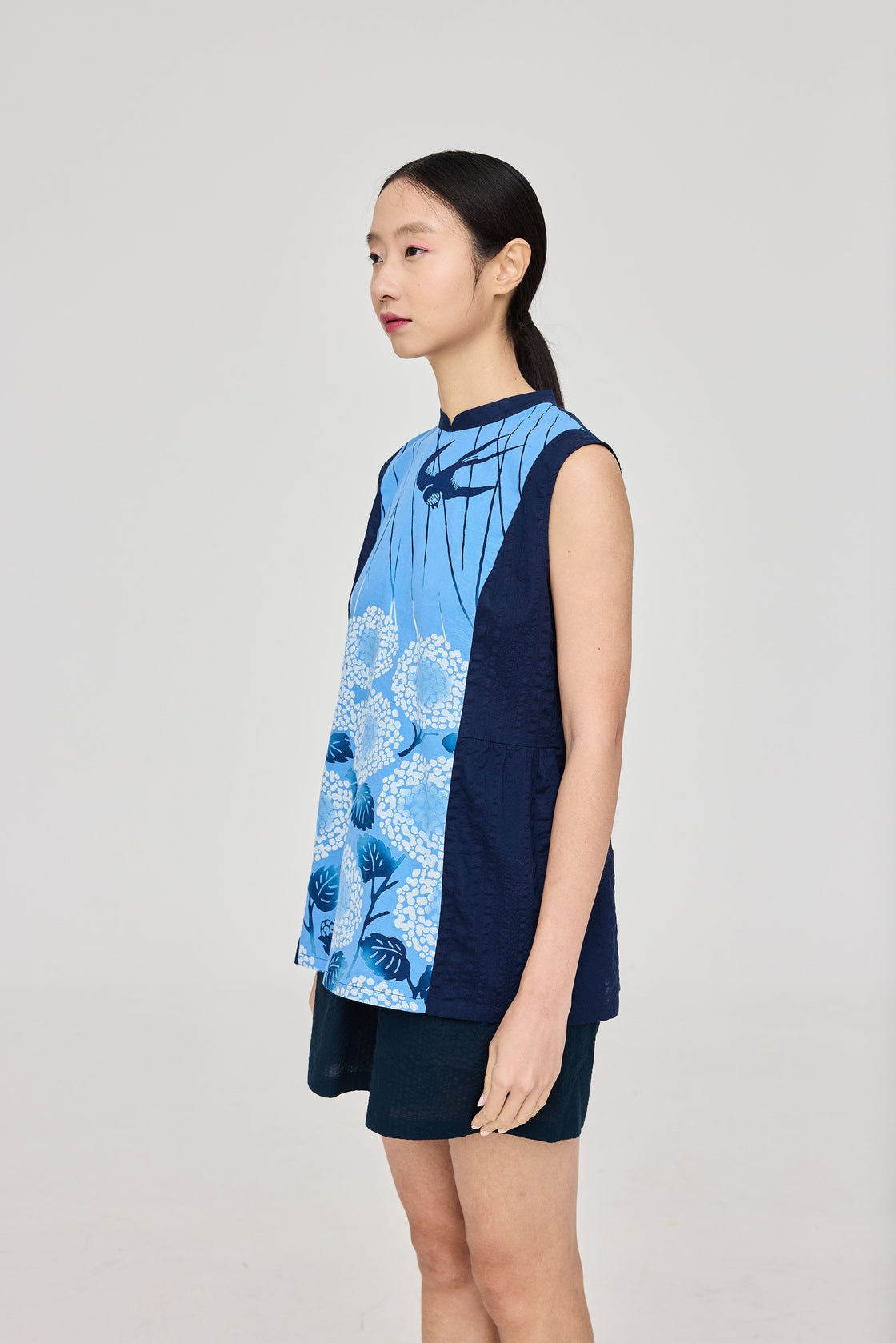 TP Hapi Fam Long Blouse Swallow