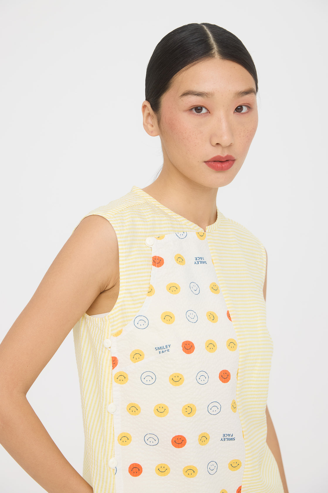 TP Pipa Vest Smiley [PRE-ORDER]