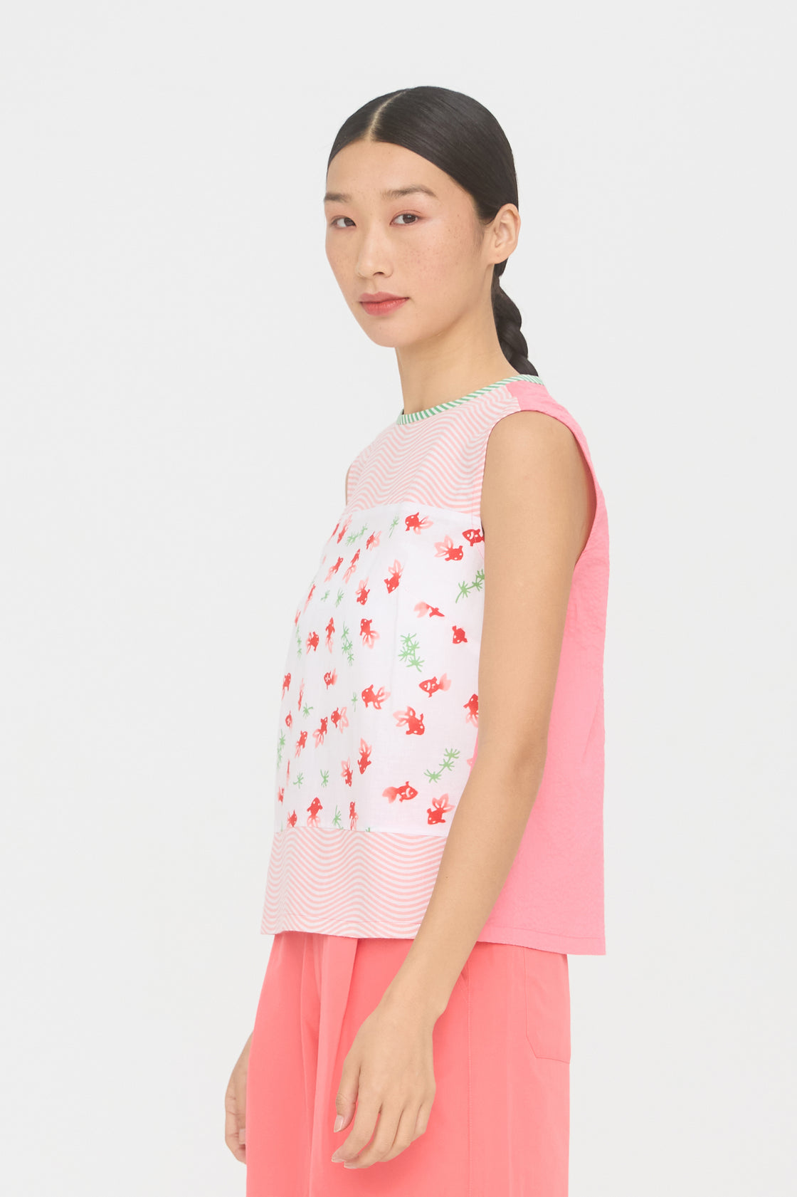 TP Sleeveless Goldfish [PRE-ORDER]