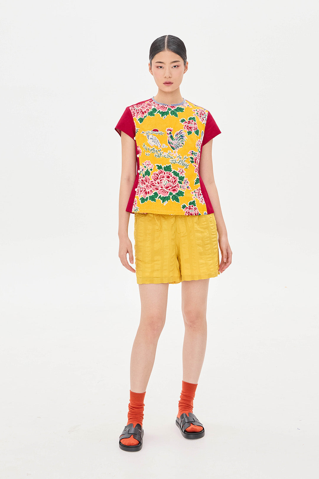 TP Unq Golden Peony Rooster TB